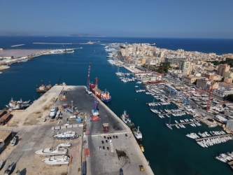 https://www.tp24.it/immagini_articoli/09-09-2026/porto-di-trapani-cresce-il-fronte-istituzionale-per-il-grande-evento-nazionale-250.jpg
