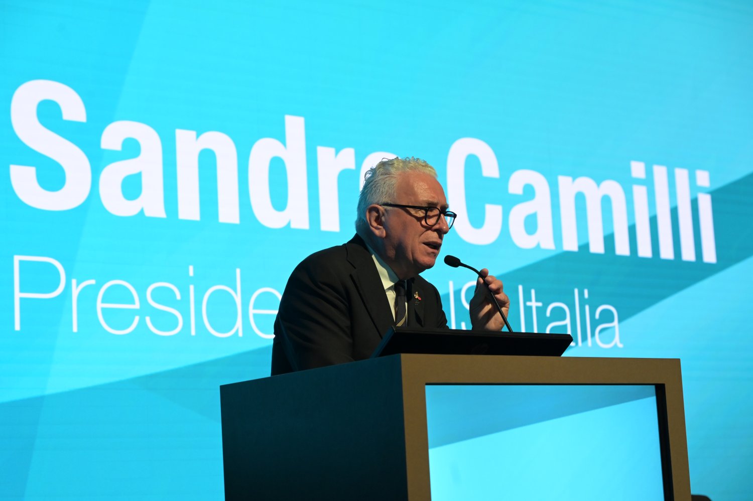 https://www.tp24.it/immagini_articoli/10-06-2026/1781042750-0-il-vino-italiano-vale-14-miliardi-di-euro-sicilia-quarta-regione-produttiva.jpg