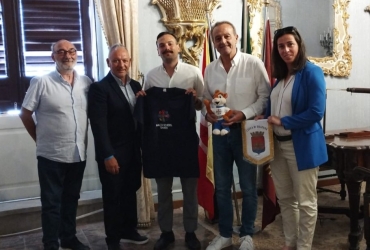 https://www.tp24.it/immagini_articoli/10-06-2026/trapani-ospitera-i-malta-school-games-2026-centinaia-di-studenti-e-atleti-tra-sicilia-e-malta-250.jpg