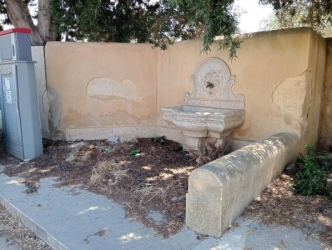 https://www.tp24.it/immagini_articoli/10-07-2026/la-fontana-di-leo-a-marsala-ha-100-anni-e-merita-rispetto-250.jpg