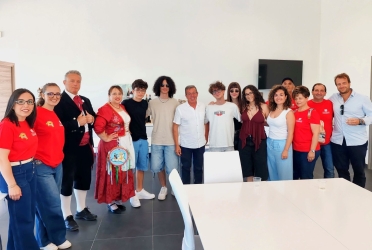 https://www.tp24.it/immagini_articoli/10-07-2026/marsala-i-nymera-chiudono-matarocco-fest-saperi-e-sapori-250.jpg