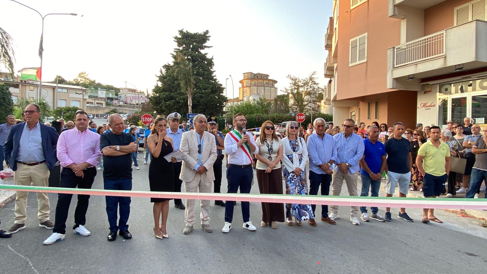 https://www.tp24.it/immagini_articoli/10-08-2025/1754816699-0-inaugurata-a-santa-ninfa-la-28-edizione-della-sagra-della-salsiccia.jpg