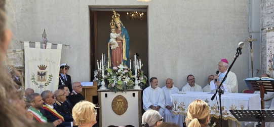 https://www.tp24.it/immagini_articoli/10-09-2026/alcamo-conclusi-i-festeggiamenti-in-onore-della-madonna-dell-alto-250.jpg