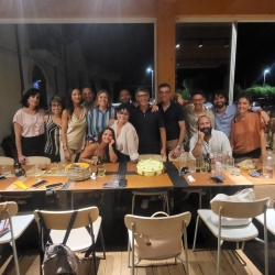 https://www.tp24.it/immagini_articoli/10-09-2026/marsala-25-anni-dopo-il-diploma-si-ritrova-la-5-d-dell-itc-garibaldi-250.jpg