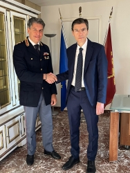 https://www.tp24.it/immagini_articoli/10-12-2025/gianluca-gennaro-nuovo-dirigente-della-divisione-anticrimine-della-questura-di-trapani-250.jpg