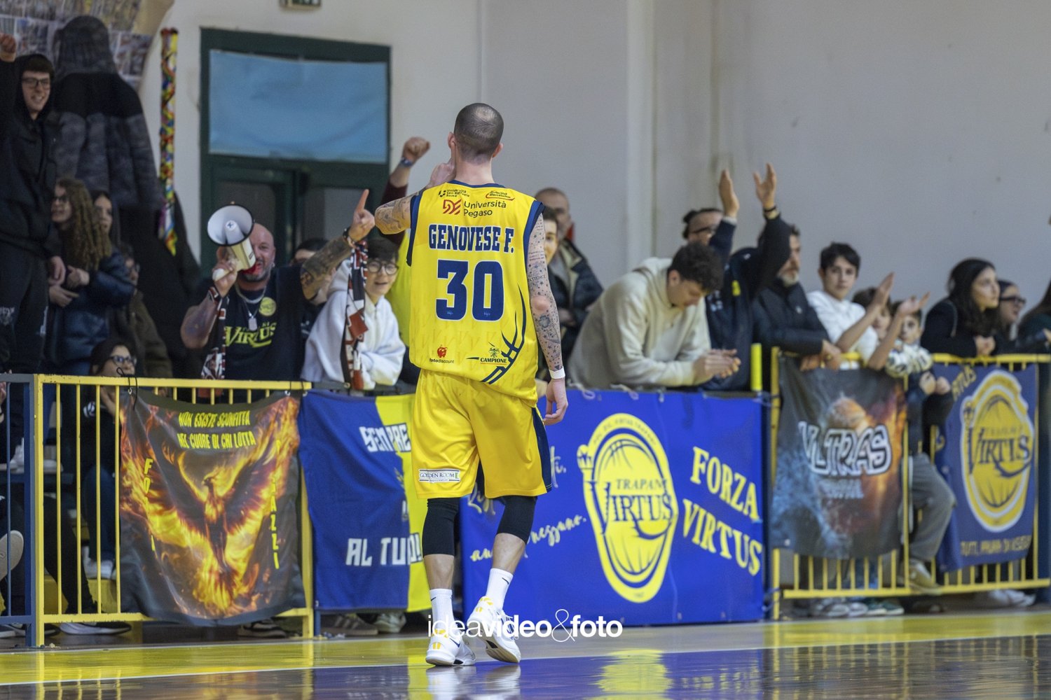 https://www.tp24.it/immagini_articoli/11-04-2026/1775896692-0-basket-serie-c-la-virtus-trapani-a-giarre-nella-penultima-di-pool-promozione.jpg