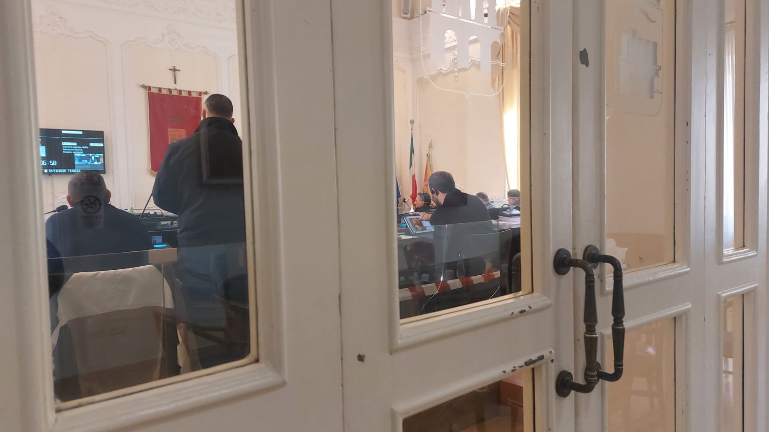 https://www.tp24.it/immagini_articoli/11-05-2026/1778495160-0-trapani-caso-decadenze-il-nuovo-parere-regionale-riapre-lo-scontro-politico.jpg