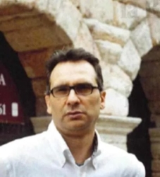 https://www.tp24.it/immagini_articoli/11-05-2026/a-report-l-eolico-in-veneto-il-racconto-del-pentito-l-incontro-a-verona-con-messina-denaro-250.jpg