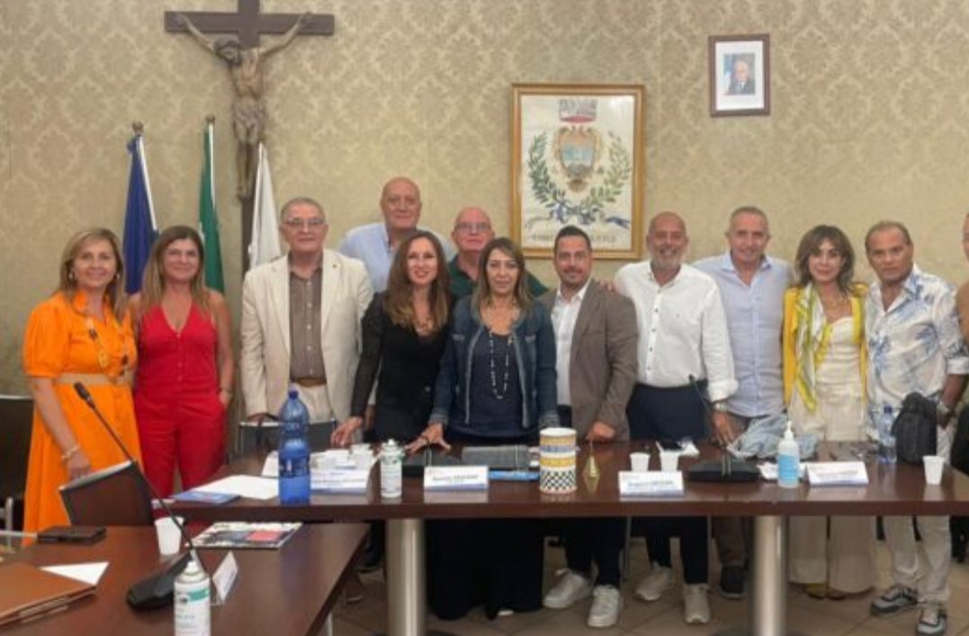 https://www.tp24.it/immagini_articoli/11-06-2026/1781187077-0-erice-la-maggioranza-fa-quadrato-attorno-a-messina-mozione-senza-fondamento.jpg