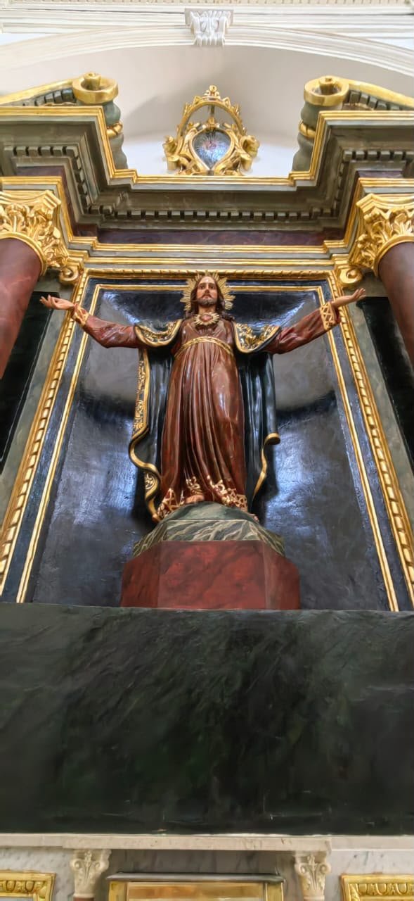 https://www.tp24.it/immagini_articoli/11-06-2026/1781193854-0-marsala-alla-parrocchia-san-francesco-di-paola-la-presentazione-del-sacro-cuore-di-gesu.jpg