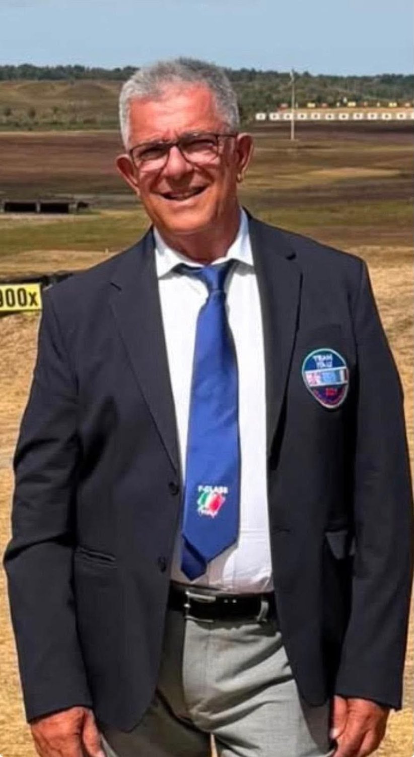 https://www.tp24.it/immagini_articoli/11-08-2026/1786468244-0-valderice-piange-vito-bosco-e-morto-improvvisamente-in-inghilterra-era-ai-mondiali-con-la-nazionale-italiana.jpg
