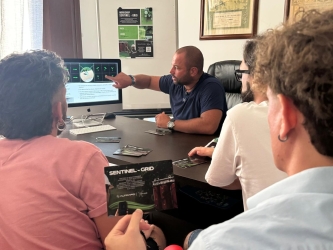 https://www.tp24.it/immagini_articoli/11-08-2026/a-trapani-la-rete-elettrica-del-futuro-con-il-workshop-sentinel-grid-250.jpg