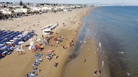 https://www.tp24.it/immagini_articoli/11-08-2026/tragedia-a-tre-fontane-turista-svedese-muore-dopo-una-nuotata-250.jpg