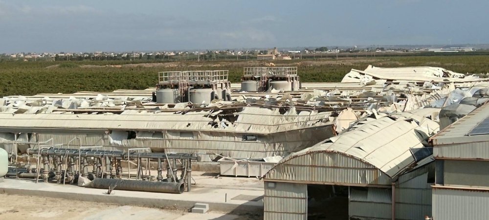 https://www.tp24.it/immagini_articoli/11-10-2026/1791670874-0-marsala-e-petrosino-dopo-i-tornado-la-conta-dei-danni-e-la-fatica-di-ricominciare.jpg