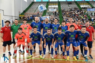 https://www.tp24.it/immagini_articoli/11-10-2026/calcio-a-5-il-marsala-futsal-compie-una-rimonta-da-urlo-sotto-di-due-reti-travolge-il-gear-9-3-250.jpg
