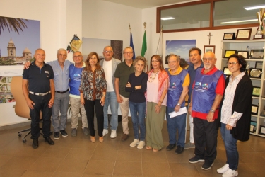 https://www.tp24.it/immagini_articoli/11-10-2026/erice-tornano-i-nonni-vigili-davanti-alle-scuole-per-aiutare-bambini-e-famiglie-250.jpg