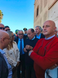 https://www.tp24.it/immagini_articoli/11-10-2026/il-tornado-le-visite-dei-politici-e-le-promesse-marsala-adesso-aspetta-i-fatti-250.jpg
