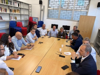 https://www.tp24.it/immagini_articoli/12-07-2026/campo-largo-senza-guida-in-sicilia-il-rebus-delle-primarie-250.jpg