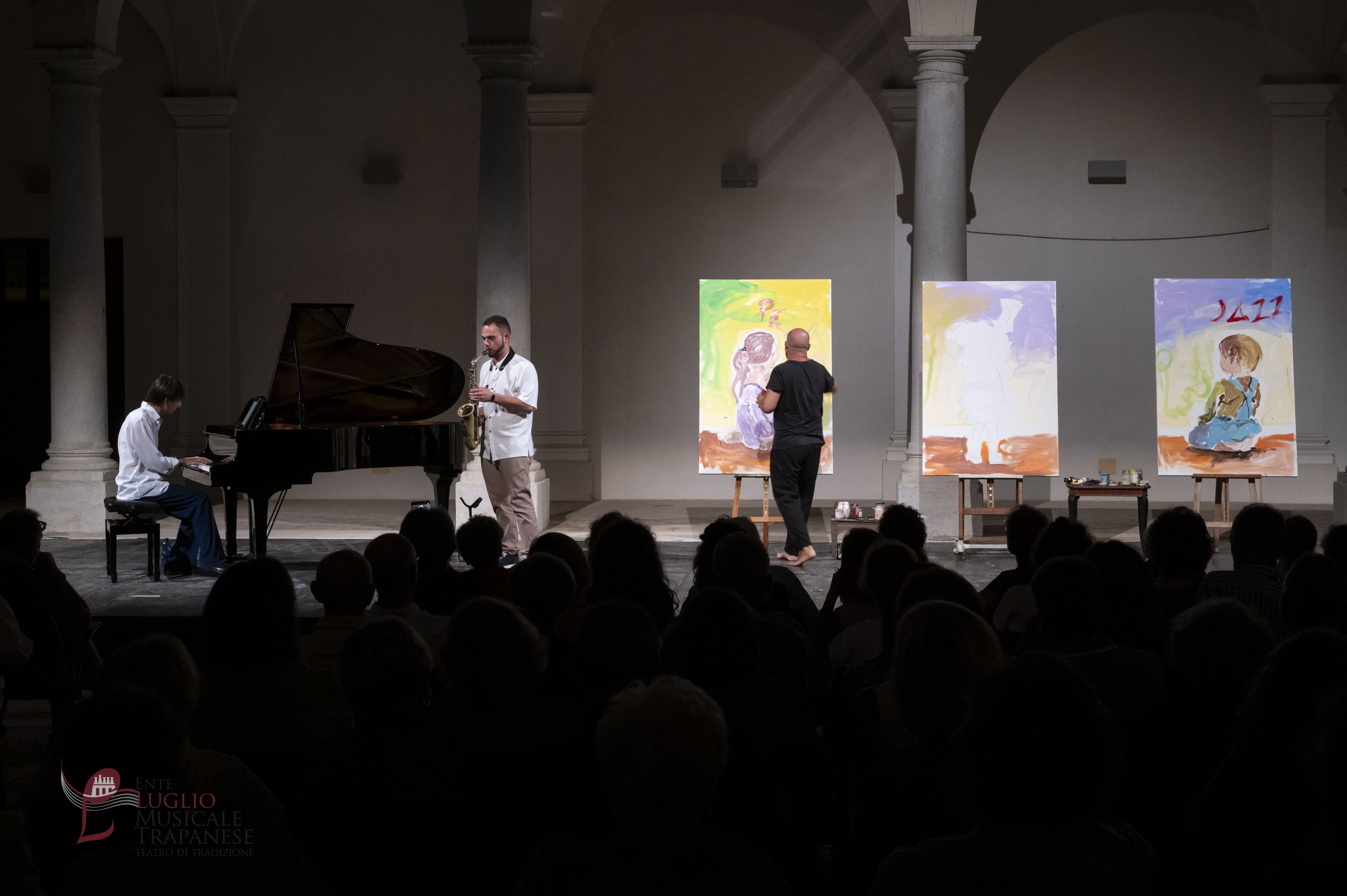 https://www.tp24.it/immagini_articoli/12-08-2025/1754993829-0-quando-la-pittura-diventa-jazz-tre-artisti-in-scena-al-chiostro-di-san-domenico.jpg