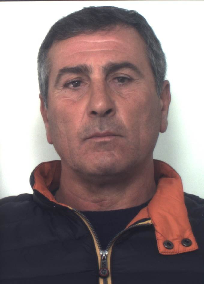 https://www.tp24.it/immagini_articoli/12-08-2026/1786527220-0-mafia-revocati-i-benefici-a-giuseppe-costa-torna-in-carcere-deve-scontare-altri-4-anni-e-7-mesi.jpg