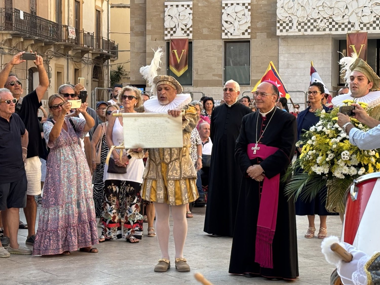 https://www.tp24.it/immagini_articoli/12-08-2026/1786548788-0-mazara-domenica-16-agosto-l-annuncio-del-festino-di-san-vito.jpg