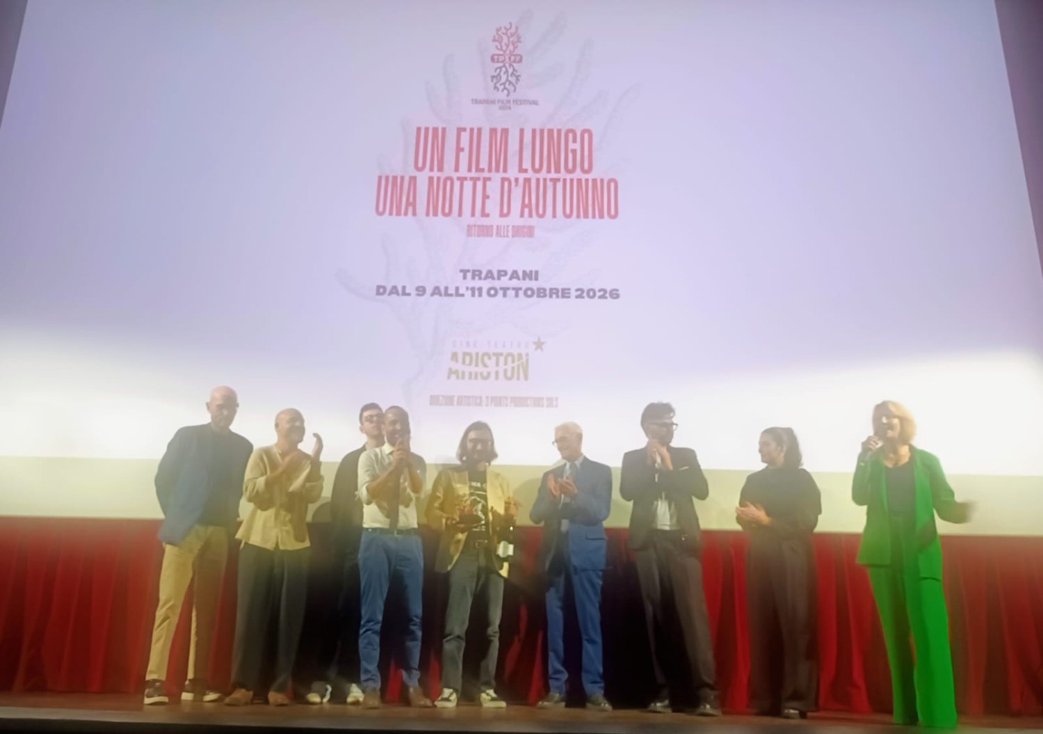https://www.tp24.it/immagini_articoli/12-10-2026/1791822908-0-trapani-film-festival-2026-la-serata-dei-cortometraggi-tra-talk-interviste-ed-emozioni.jpg