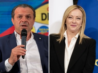 https://www.tp24.it/immagini_articoli/12-10-2026/de-luca-si-avvicina-a-meloni-fdi-presta-due-deputati-a-sud-chiama-nord-250.jpg