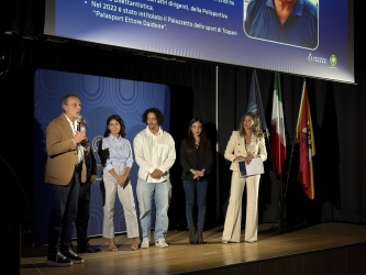 https://www.tp24.it/immagini_articoli/12-10-2026/ottant-anni-di-pallavolo-trapani-celebra-i-protagonisti-della-sua-storia-250.jpg