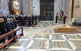 https://www.tp24.it/immagini_articoli/13-02-2026/1771018833-0-l-ultimo-saluto-ad-antonino-zichichi-a-roma-i-funerali-con-mattarella.jpg
