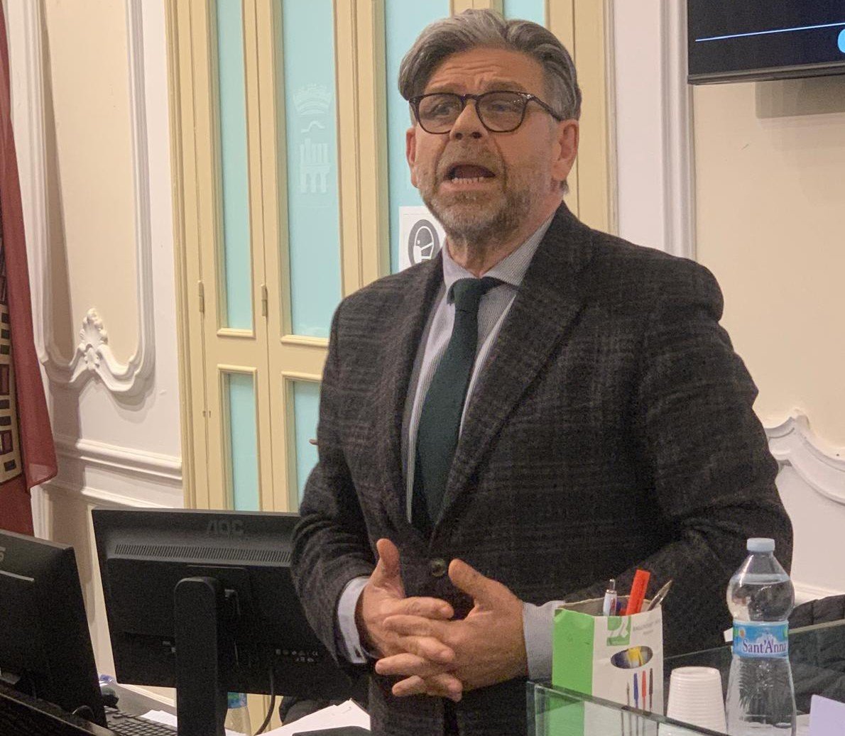 https://www.tp24.it/immagini_articoli/13-08-2026/1786621712-0-trapani-mazzeo-5-milioni-di-avanzo-nel-rendiconto-e-sollecita-la-diffida.jpg