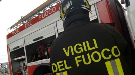 https://www.tp24.it/immagini_articoli/13-09-2026/castellammare-auto-con-due-persone-a-bordo-finisce-in-mare-al-porto-250.jpg