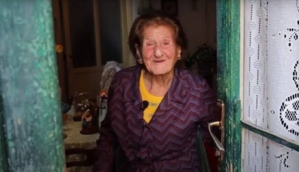 https://www.tp24.it/immagini_articoli/14-03-2026/morta-la-zia-rosina-di-favignana-aveva-104-anni-250.jpg