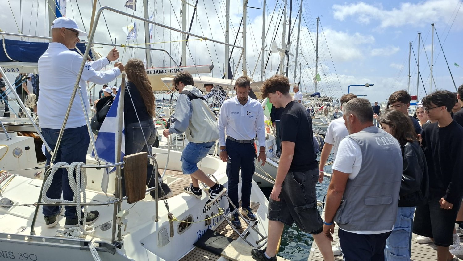 https://www.tp24.it/immagini_articoli/14-05-2026/1778750076-0-trapani-studenti-protagonisti-di-vela-e-salute.jpg