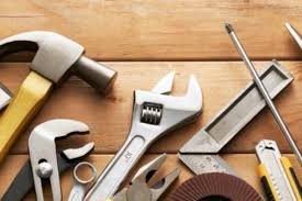 https://www.tp24.it/immagini_articoli/14-05-2026/1778780994-0-in-sicilia-il-fai-da-te-non-conosce-crisi-cresce-il-mercato-del-bricolage-e-della-casa.jpg