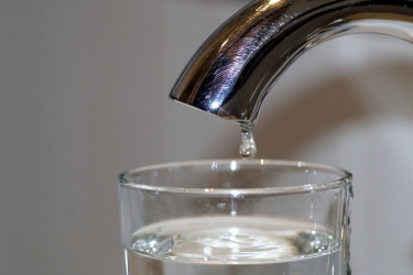 https://www.tp24.it/immagini_articoli/14-07-2026/acqua-250.jpg