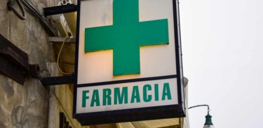 https://www.tp24.it/immagini_articoli/15-01-2026/pnrr-108-farmacie-rurali-siciliane-diventano-presidi-sanitari-avanzati-250.jpg