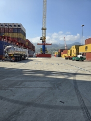 https://www.tp24.it/immagini_articoli/15-05-2026/trapani-traina-la-crescita-dei-porti-della-sicilia-occidentale-250.jpg