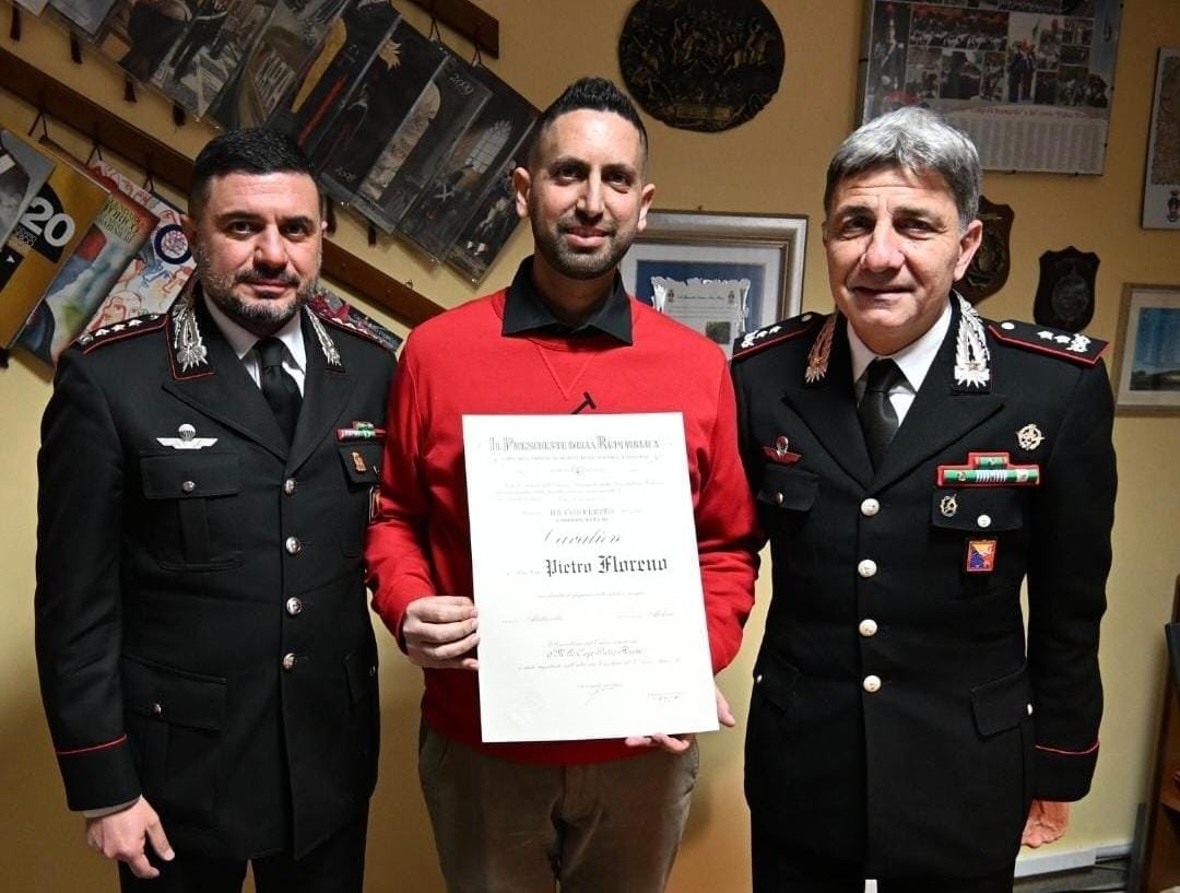 https://www.tp24.it/immagini_articoli/15-07-2026/1784119955-0-carabinieri-altro-lutto-dopo-leonardo-mazzara-muore-anche-il-comandante-della-stazione-di-valderice-pietro-floreno.jpg