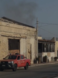 https://www.tp24.it/immagini_articoli/15-07-2026/marsala-incendio-sul-lungomare-intervengono-i-vigili-del-fuoco-250.jpg