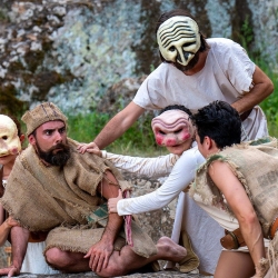 https://www.tp24.it/immagini_articoli/15-07-2026/teatri-di-pietra-oltre-80-spettacoli-nei-siti-storici-della-sicilia-250.jpg
