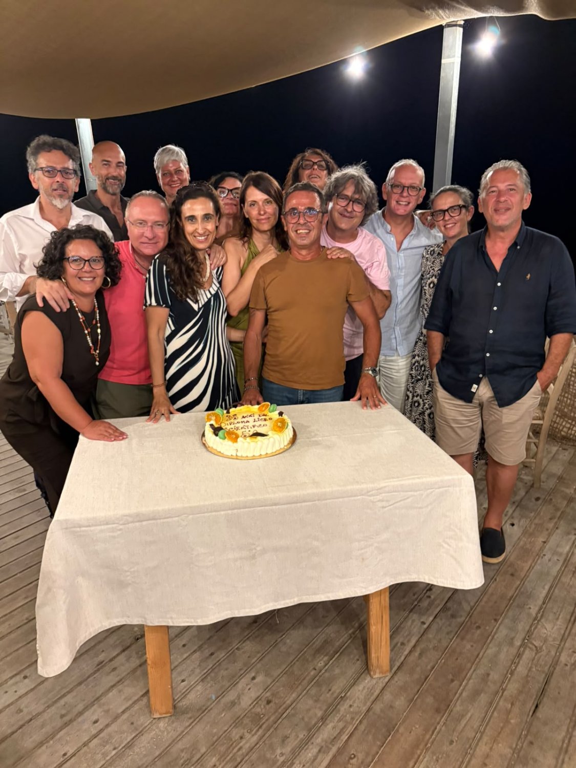 https://www.tp24.it/immagini_articoli/15-08-2026/1786773646-0-marsala-35-anni-dal-diploma-la-rimpatriata-della-5-a-del-liceo-scientifico.jpg