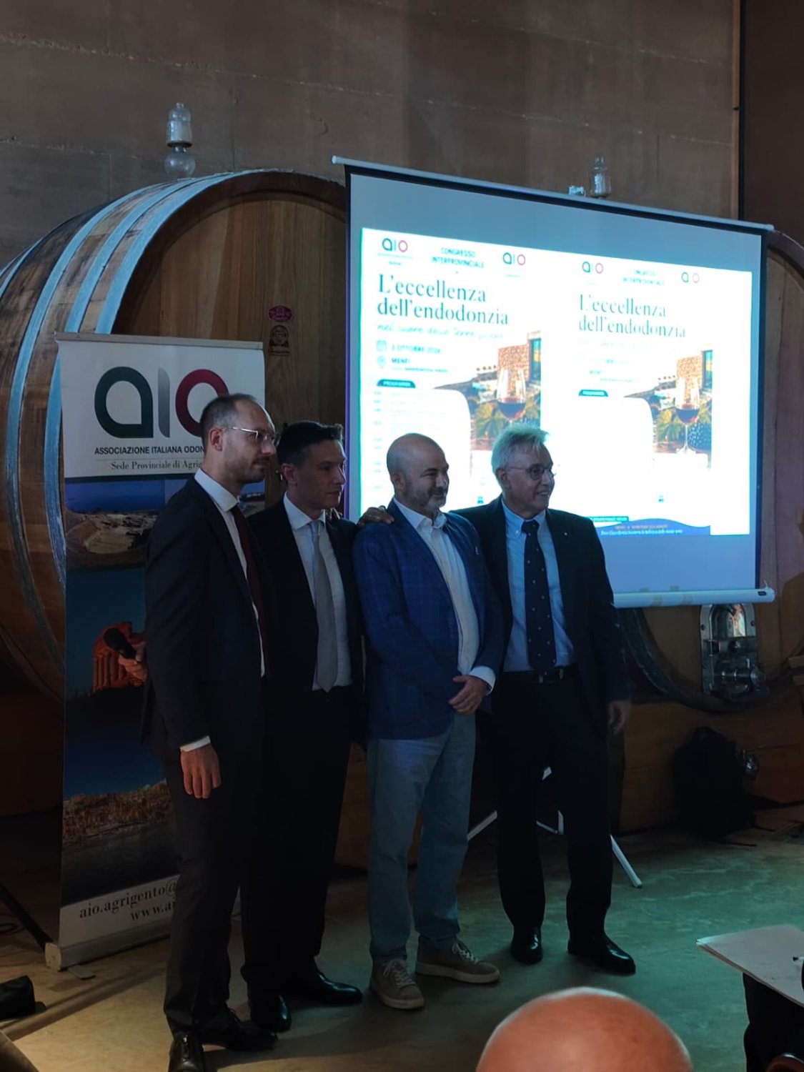 https://www.tp24.it/immagini_articoli/15-10-2026/1792083729-0-a-menfi-quasi-200-presenze-al-congresso-interprovincale-sull-endodonzia-di-aio-trapani-e-agrigento.jpg