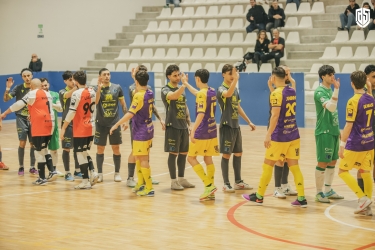https://www.tp24.it/immagini_articoli/16-02-2026/calcio-a-5-niente-sorpasso-per-il-marsala-futsal-che-esce-sconfitto-da-soverato-250.jpg