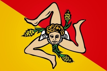 https://www.tp24.it/immagini_articoli/16-05-2026/autonomia-siciliana-cna-ottant-anni-dopo-resta-aperta-la-sfida-per-imprese-e-artigiani-250.jpg