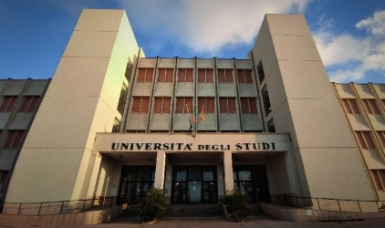 https://www.tp24.it/immagini_articoli/16-06-2026/universita-18-milioni-dalla-regione-per-finanziare-i-dottorati-di-ricerca-250.jpg