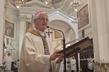 https://www.tp24.it/immagini_articoli/16-08-2026/diocesi-di-trapani-rivoluzione-d-agosto-quattro-catechisti-nuovi-parroci-e-una-donna-vicecancelliere-250.jpg