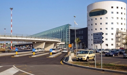 https://www.tp24.it/immagini_articoli/16-08-2026/etna-riaperto-l-aeroporto-di-catania-voli-ripristinati-la-normalita-nelle-prossime-ore-250.jpg