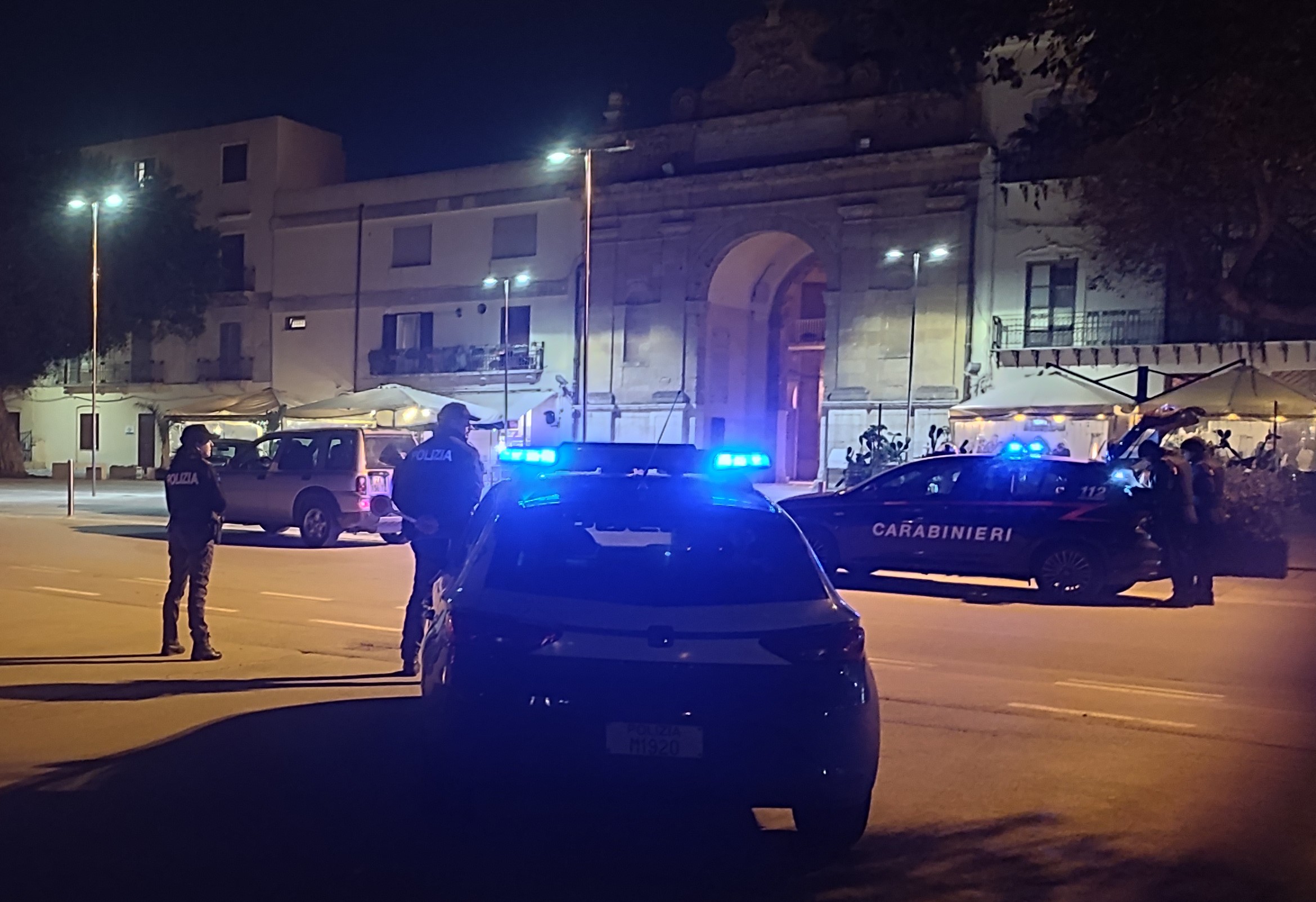 https://www.tp24.it/immagini_articoli/17-06-2025/1750163900-0-marsala-controlli-a-tappeto-nel-weekend-bosti-di-blocco-e-multe-in-centro.jpg