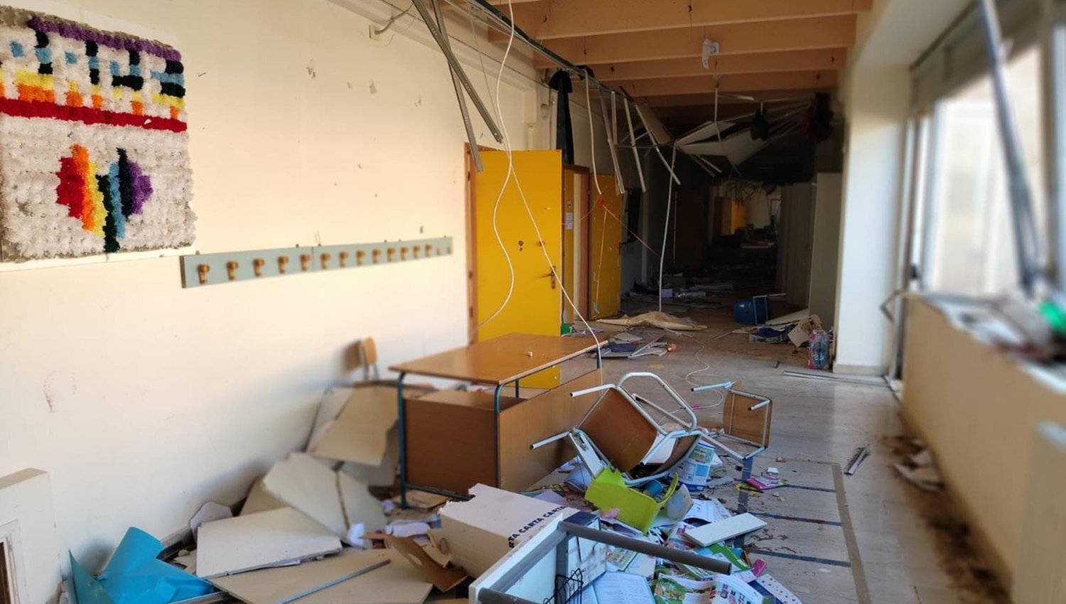 https://www.tp24.it/immagini_articoli/17-10-2026/1792214876-0-tornado-a-marsala-due-mamme-ringraziano-i-poliziotti-hanno-portato-i-nostri-bambini-al-pronto-soccorso.jpg