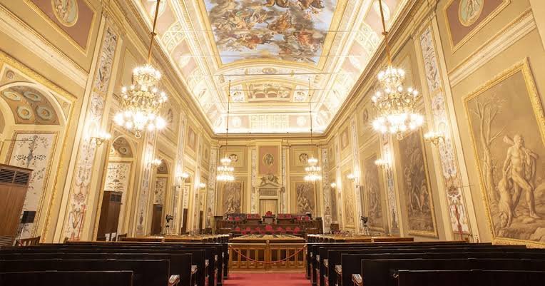https://www.tp24.it/immagini_articoli/17-10-2026/1792270383-0-sicilia-e-scontro-sulle-variazioni-di-bilancio-m5s-l-ars-trasformata-in-un-mercato-delle-mancette.jpg